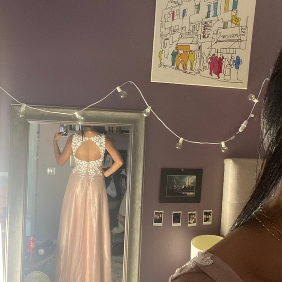 Prom dress - Picture 2 of 3
